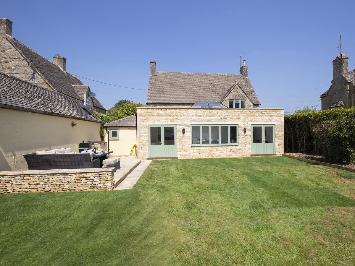 Villa South Winds à Bourton-on-the-Water Extérieur photo